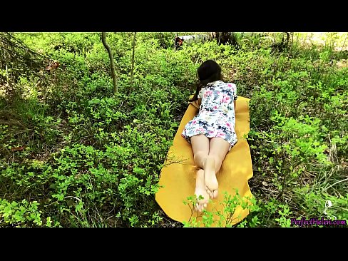 ❤️ Tinder تي اجنبي منهنجي بلي کي مشت زنی ڪري ٿو ۽ جنگل ۾ شوق سان چوندو آهي ️❌  ❌❤